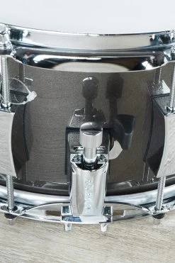 Pork Pie Percussion 3-Ply Maple Shell Snare Drum, Pewter Metallic Lacquer Finish - 6.5 X 14" 10 Pork Pie Percussion 3-Ply Maple Shell Snare Drum, Pewter Metallic Lacquer Finish - 6.5 X 14" -Musical Instrument Shop dsc06772