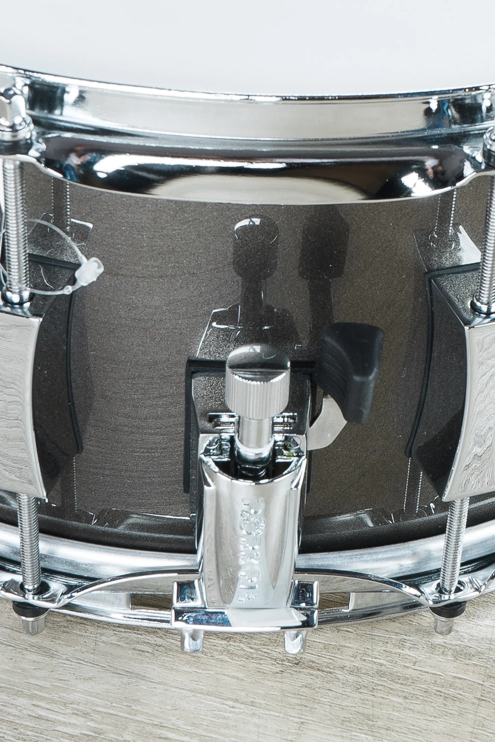 Pork Pie Percussion 3-Ply Maple Shell Snare Drum, Pewter Metallic Lacquer Finish - 6.5 X 14" 5 Pork Pie Percussion 3-Ply Maple Shell Snare Drum, Pewter Metallic Lacquer Finish - 6.5 X 14" - Image 3