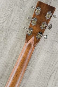 Martin Retro Series HD-28E Acoustic-Electric Guitar, Dreadnought, Rosewood Body -Musical Instrument Shop dsc08532