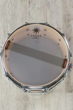 Sakae Silky Oak And Beech 14in X 6.5in Snare Drum 2017 Transparent Amber 13 Sakae Silky Oak And Beech 14in X 6.5in Snare Drum 2017 Transparent Amber -Musical Instrument Shop dsc08794