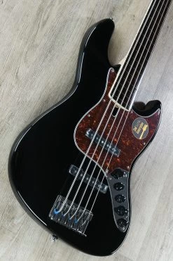 Sire Marcus Miller V7 5-String 2nd Generation Fretless Bass, Black (BK), Alder Body, Ebony Fretboard -Musical Instrument Shop dsc08831 copy