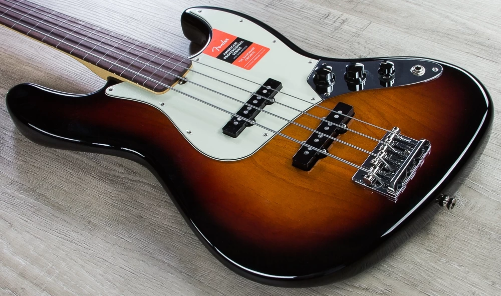 Fender American Professional Fretless Jazz Bass, 3-Tone Sunburst, Rosewood Board - 0194100700 5 Fender American Professional Fretless Jazz Bass, 3-Tone Sunburst, Rosewood Board - 0194100700 - Image 3