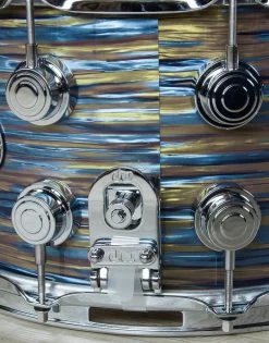 DW Drum Workshop Collector's Series Maple Snare - Peacock Oyster (8" X 14") -Musical Instrument Shop img 2404 1