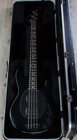 Ernie Ball Music Man StingRay 4HH Bass, Stealth Black, Ebony Fretboard 23 Ernie Ball Music Man StingRay 4HH Bass, Stealth Black, Ebony Fretboard -Musical Instrument Shop img 3892