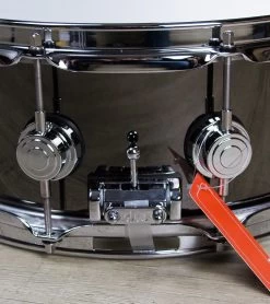 DW Drum Workshop Collector's Series Snare Drum, Black Nickel Over Brass -Musical Instrument Shop img 9976 1