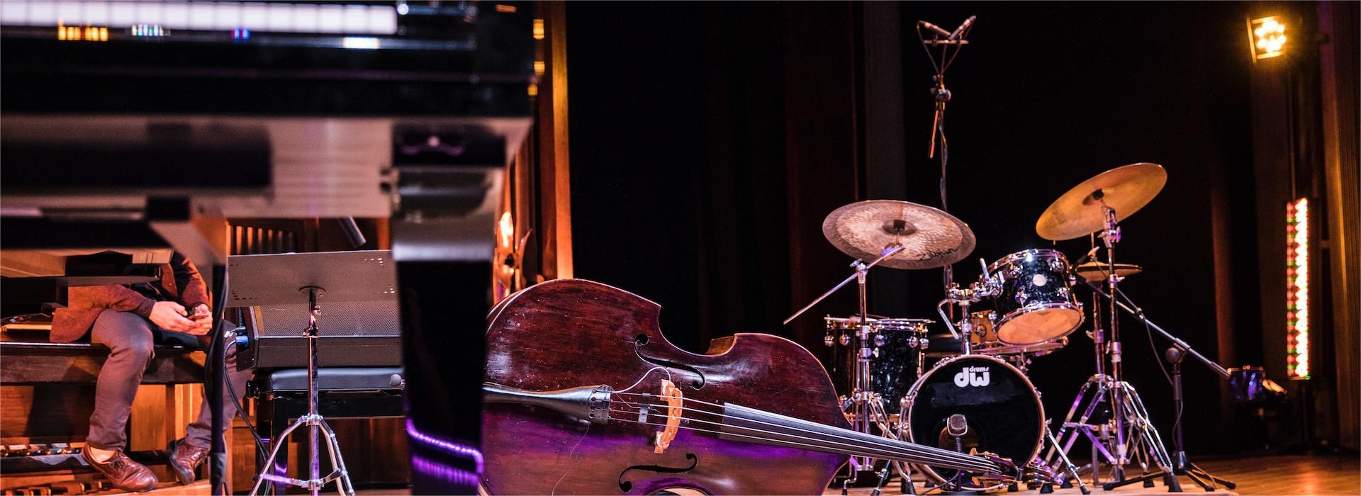 Front Page -Musical Instrument Shop dolo iglesias z9z6u1rn7sY unsplash